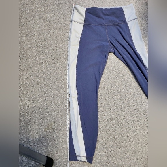 Athleta Blue and White Leggings - Picture 4 of 8